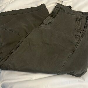 NWT Pilcro pants